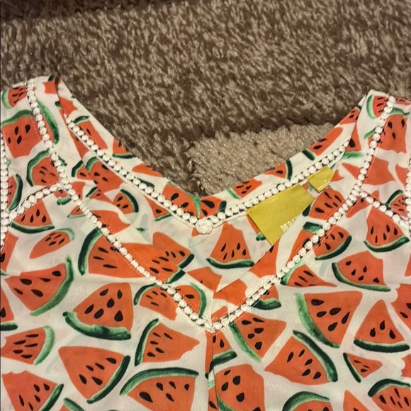 Maeve Fitted Flutter Sleeve Top Red and Green - Picture 3 of 11